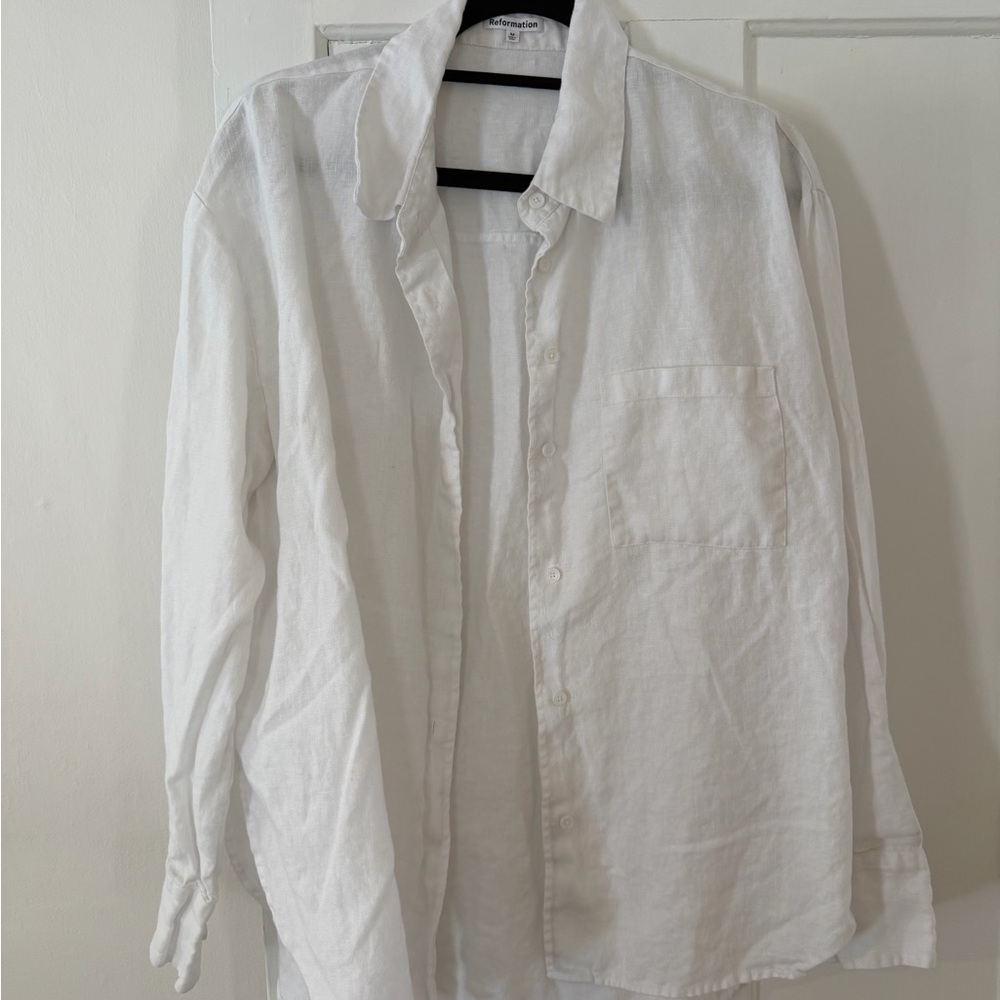 Reformation White Linen Casual Button-Down Shirt